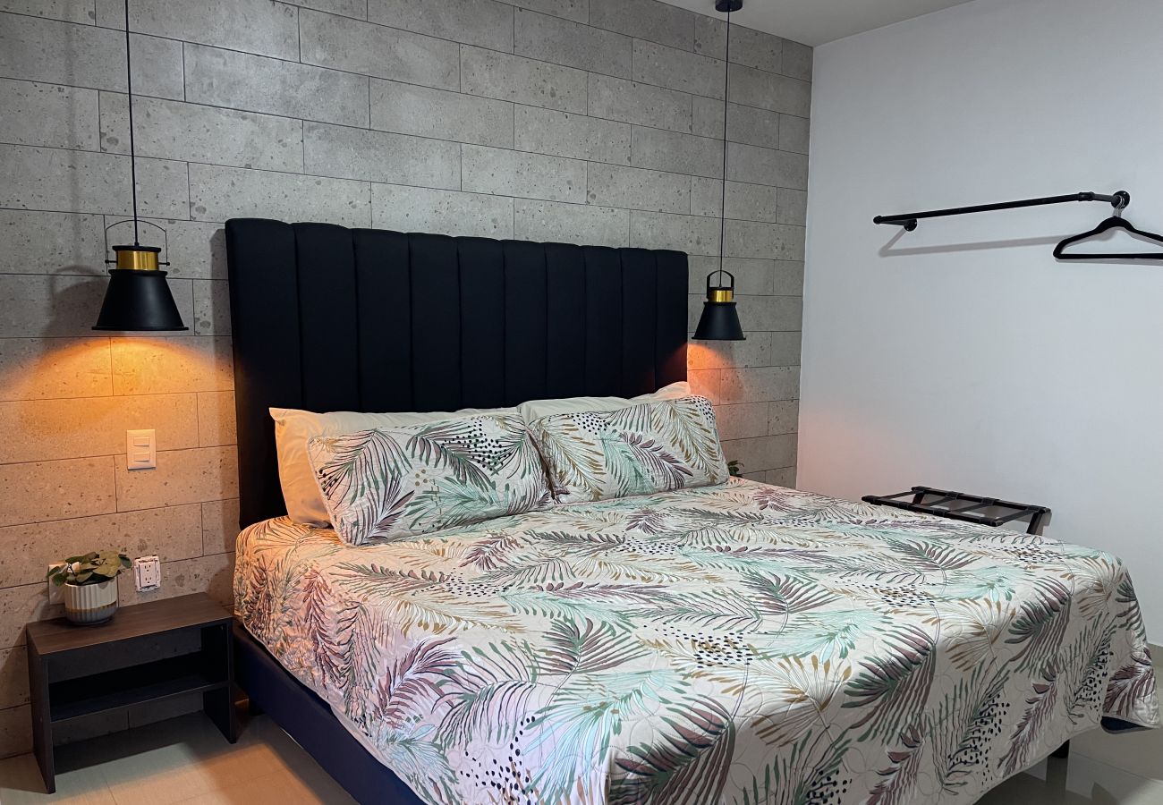 Departamento en Mazatlán - ADM 202 · 2BR Near Malecón & Beach