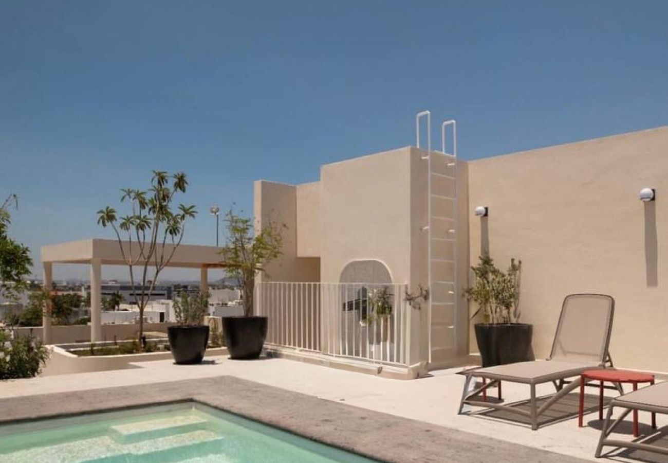 Departamento en Mazatlán - Malecón a 300 m | Alberca y fogatero 