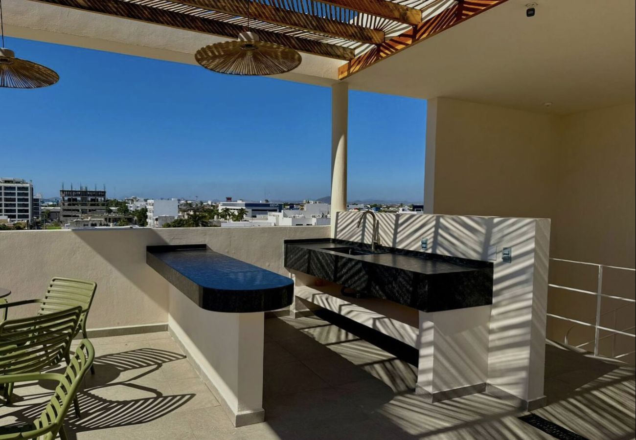 Departamento en Mazatlán - Malecón a 300 m | Alberca y fogatero 