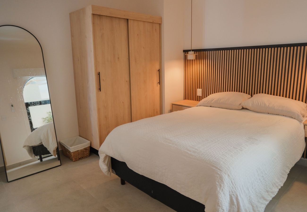 Departamento en Mazatlán - ÜN | Malecón a 300 m | Alberca y fogatero