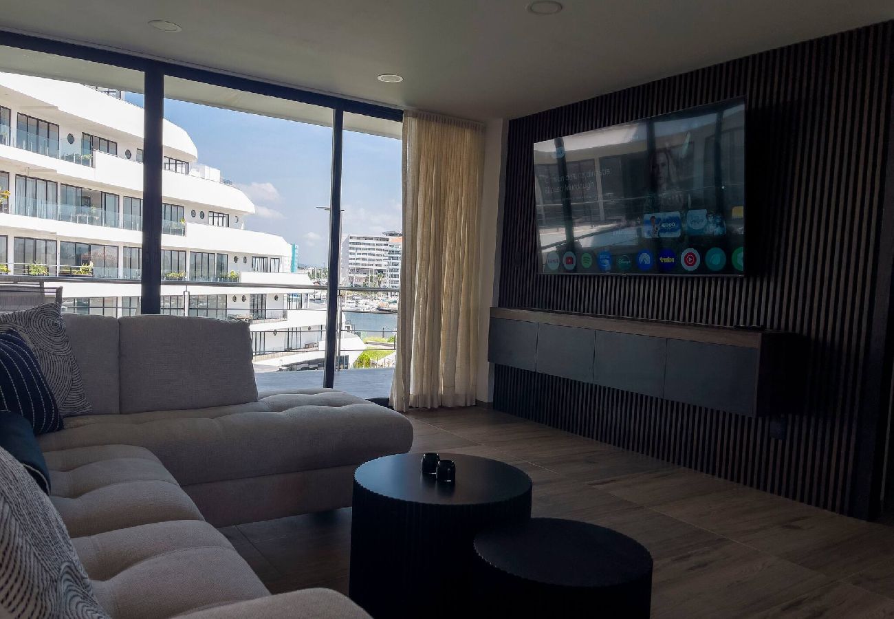 Departamento en Mazatlán - Marina Luxury · Wide Yacht View