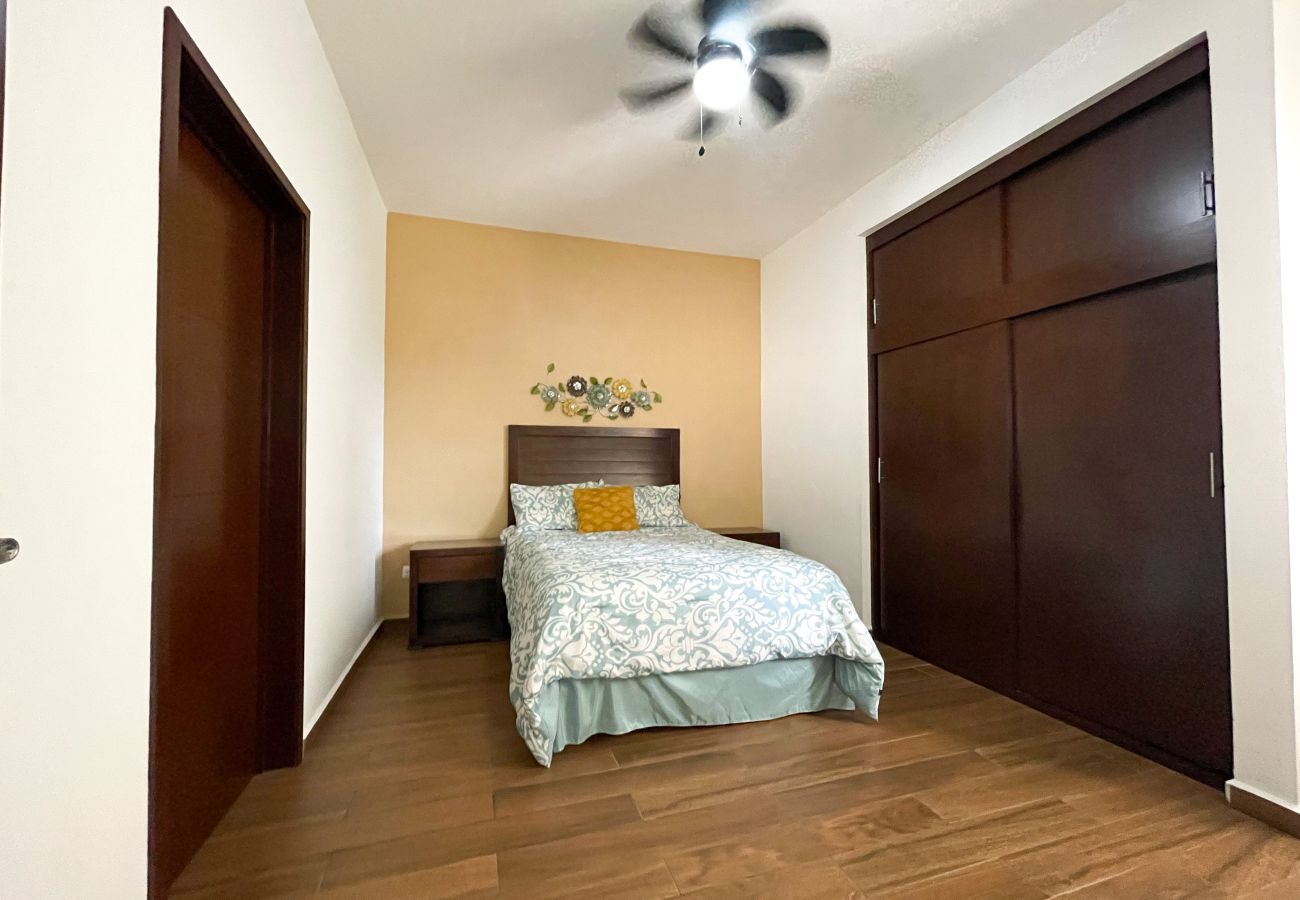 Departamento en Mazatlán - Espacioso 2BR, frente a Centro de Convenciones