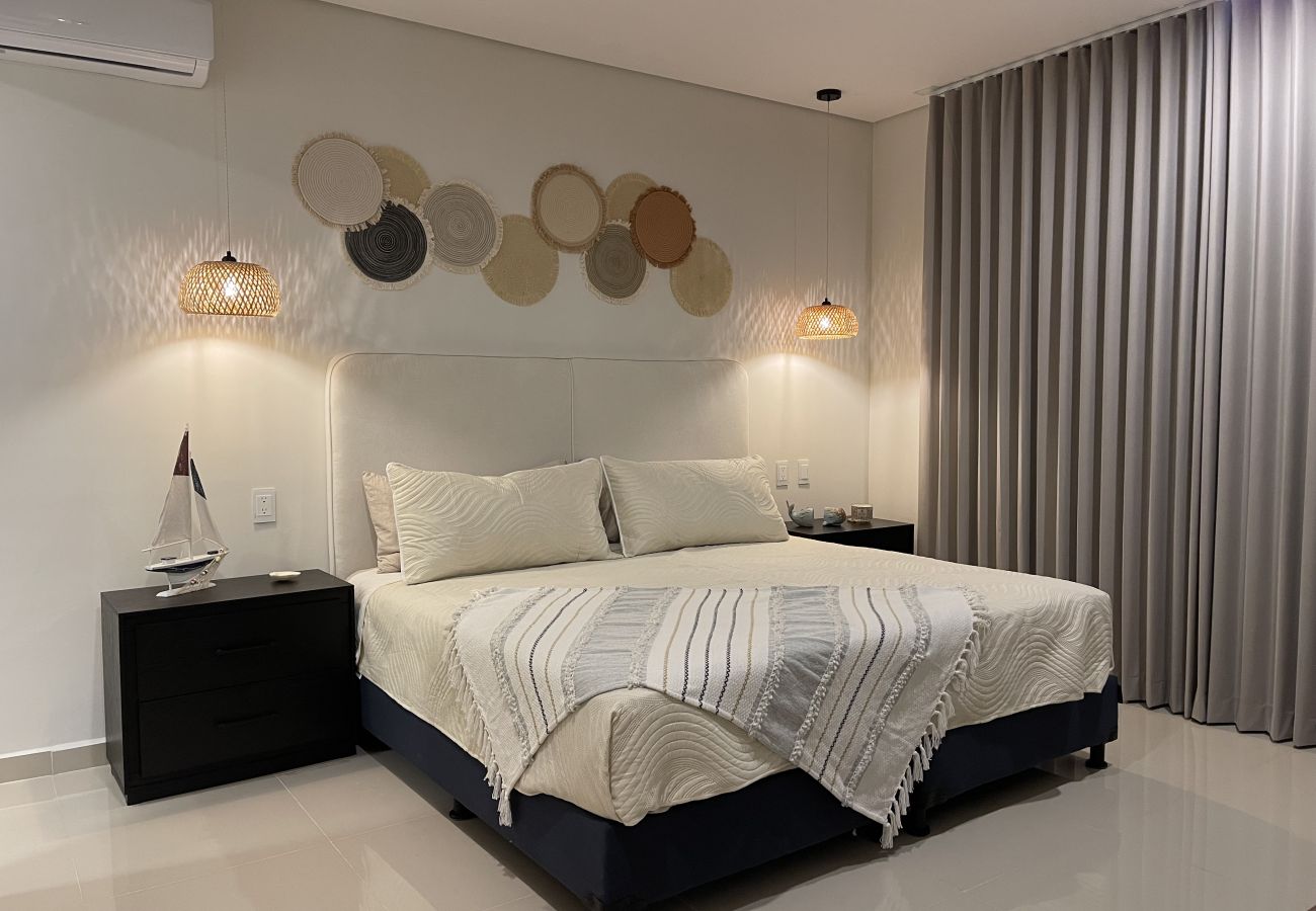 Departamento en Mazatlán - 2BR Frente al mar en Zona Dorada