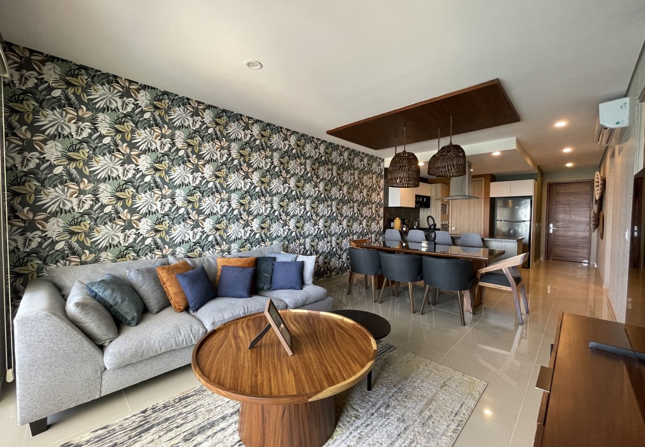 Departamento en Mazatlán - 2BR Oceanfront Condo in Golden Zone