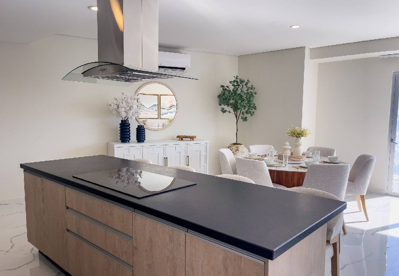 Departamento en Mazatlán - Oceanfront Luxury · 3BR Beach Apartment