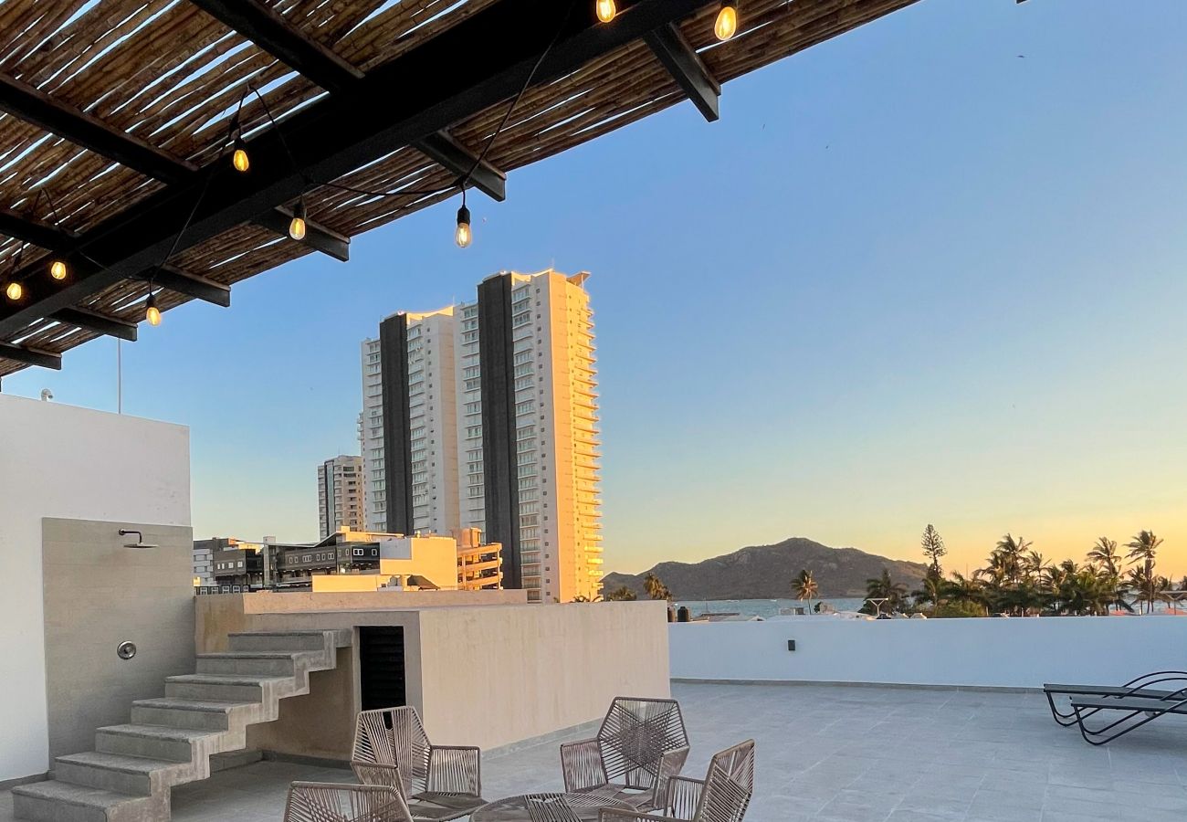 Departamento en Mazatlán - Confort y Alberca a 260 m de la Playa en Zona Dorada