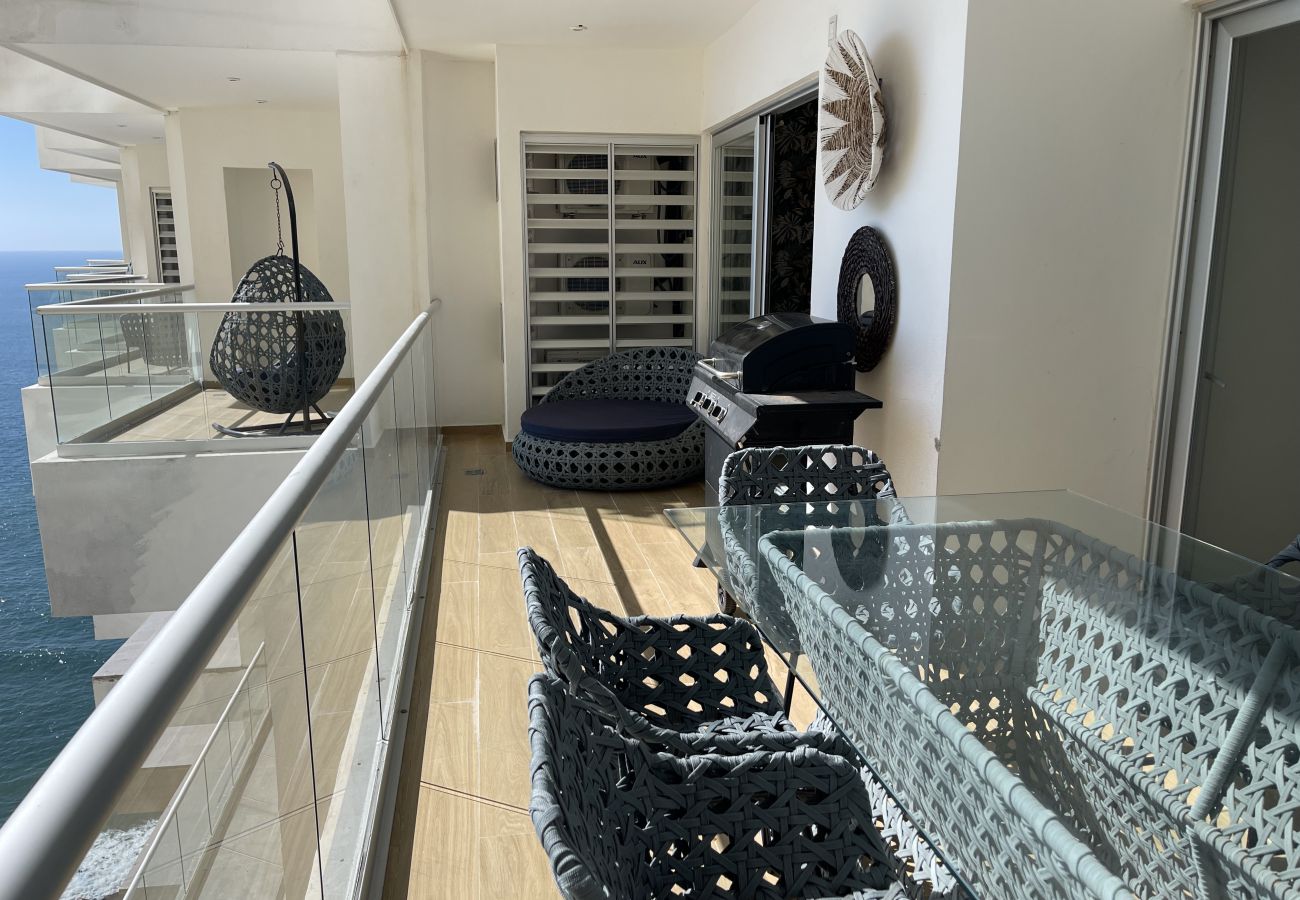 Departamento en Mazatlán - 2BR Oceanfront Stylish Condo