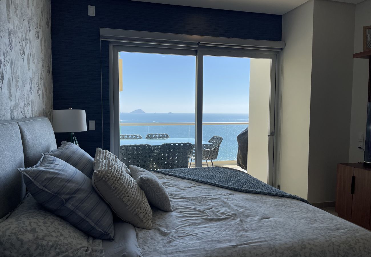 Departamento en Mazatlán - 2BR Oceanfront Stylish Condo