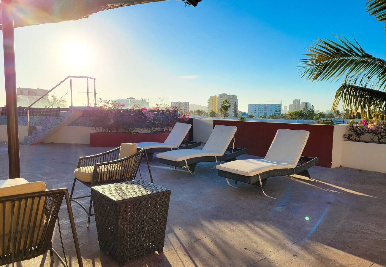 Apartment in Mazatlán - 2BR Near Malecón & Beach