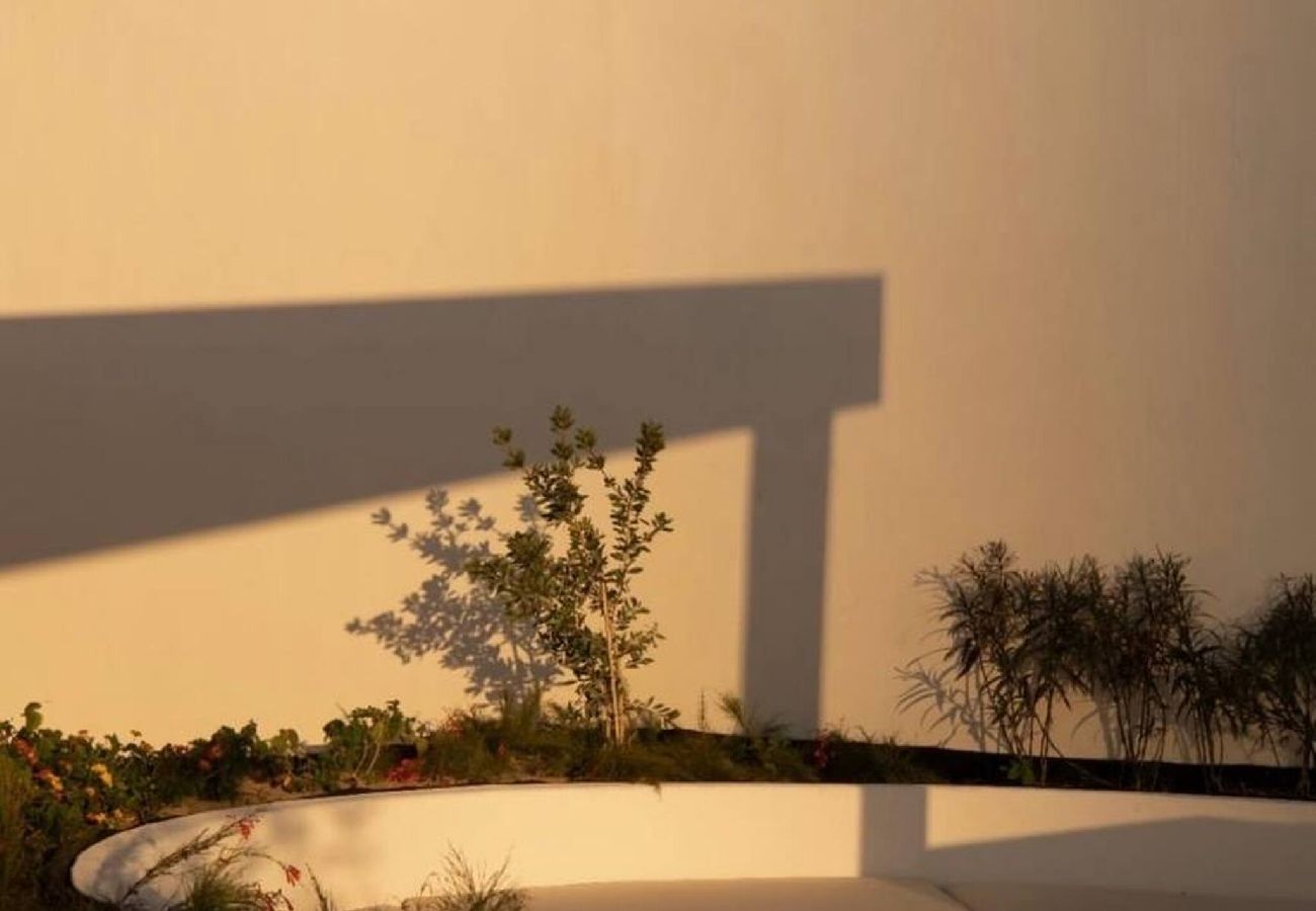 Apartment in Mazatlán - 300 m to Malecon, pool and firepit