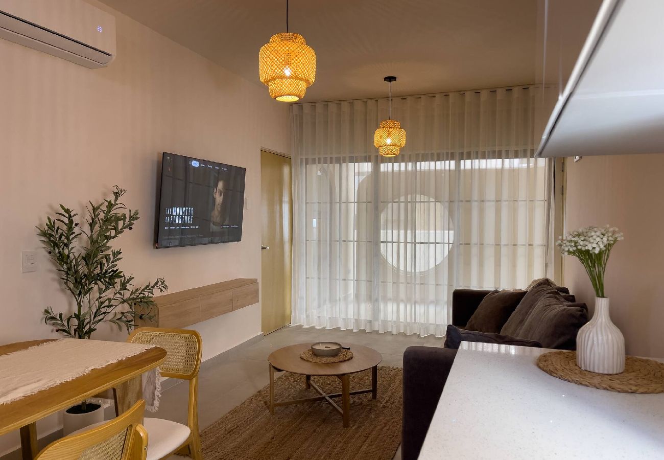 Apartment in Mazatlán - 300 m to Malecon, pool and firepit