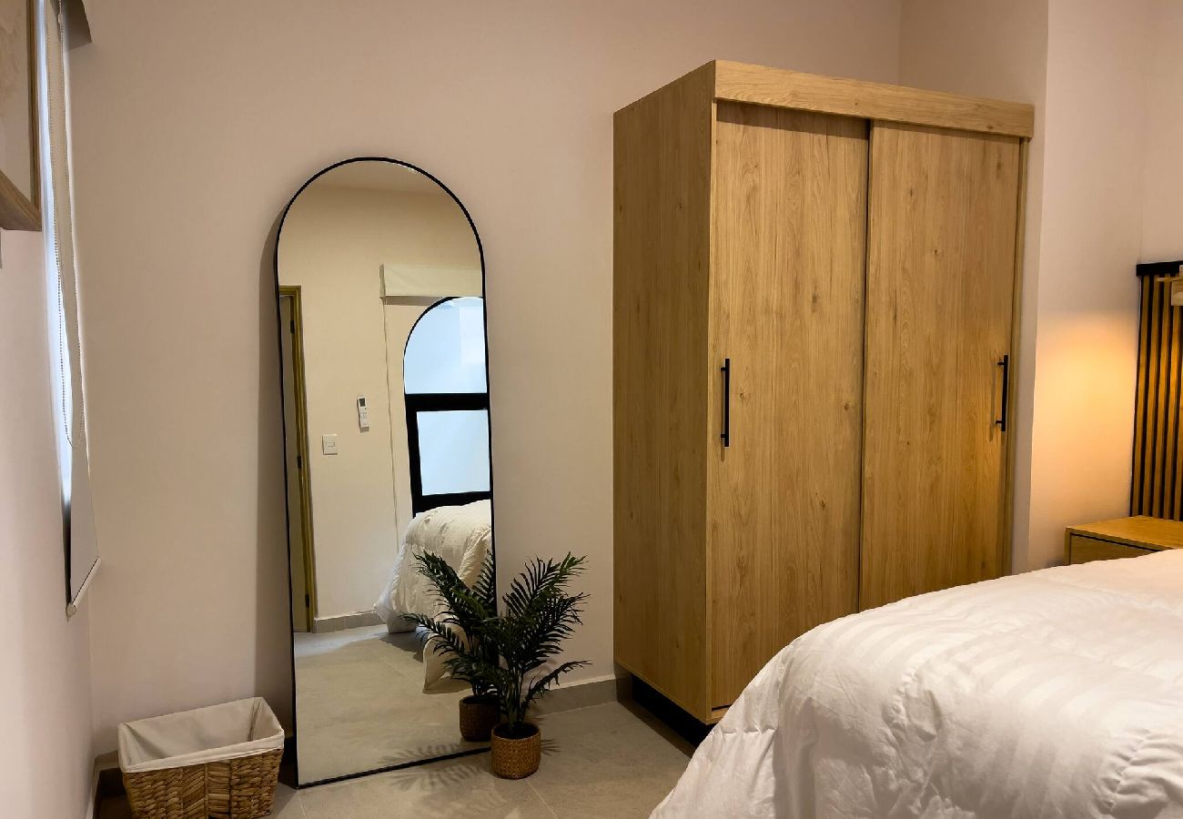 Apartment in Mazatlán - 300 m to Malecon, pool and firepit