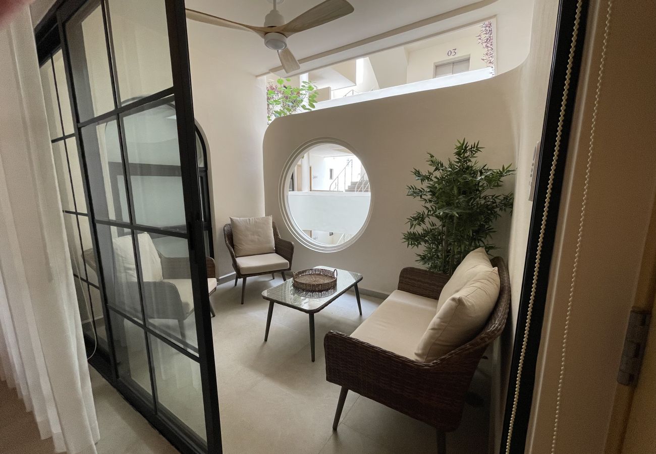 Apartment in Mazatlán - 300 m to Malecon, pool and firepit