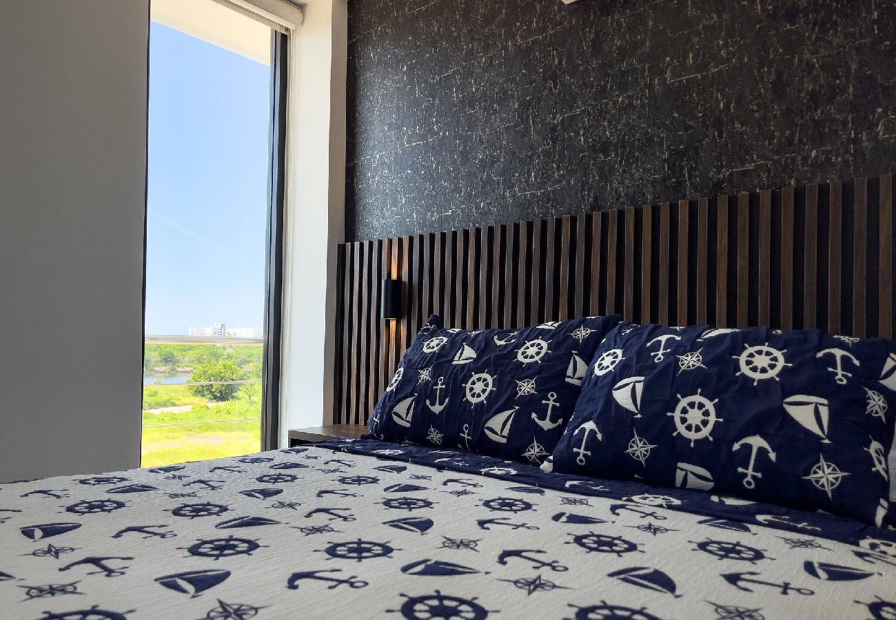 Apartment in Mazatlán - Elegant Marina View Apartment