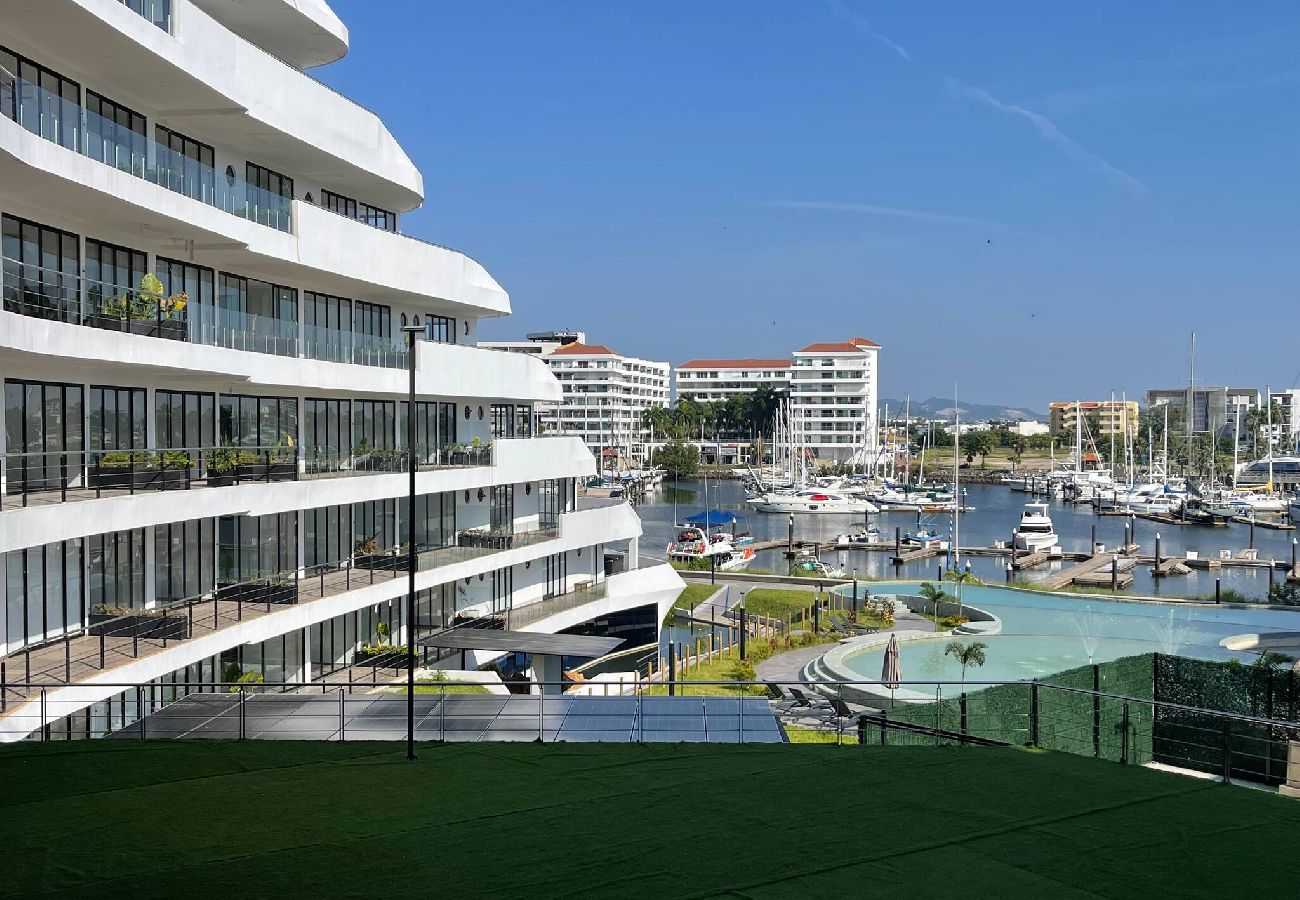 Apartment in Mazatlán - Elegant Marina View Apartment