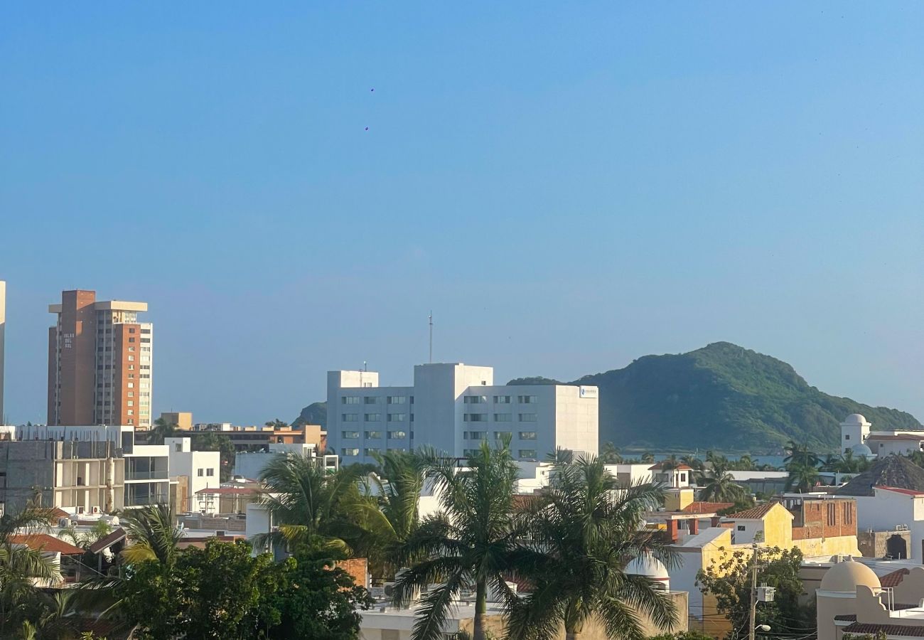 Apartment in Mazatlán - Cozy Sabalo Country Apt • 700m from the Beach • For 4 Guests