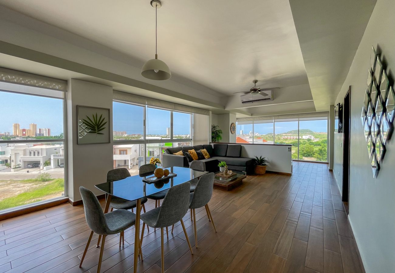 Apartment in Mazatlán - Spacious 2BR Condo · Near Convention Center