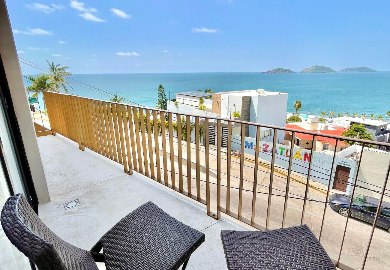 Apartment in Mazatlán - 2BR · Stunning Ocean View