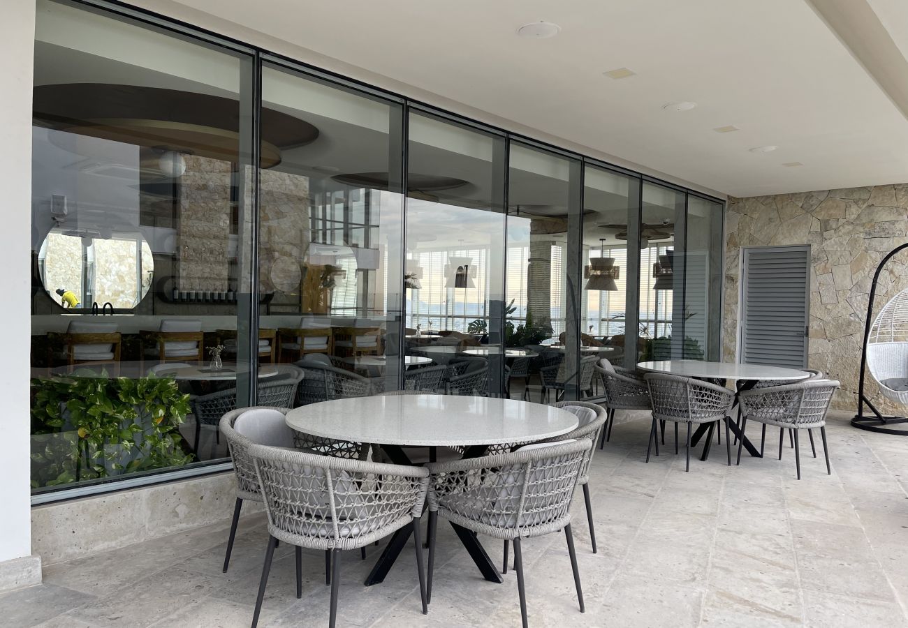 Apartment in Mazatlán - 2BR Beachfront Condo in Golden Zone