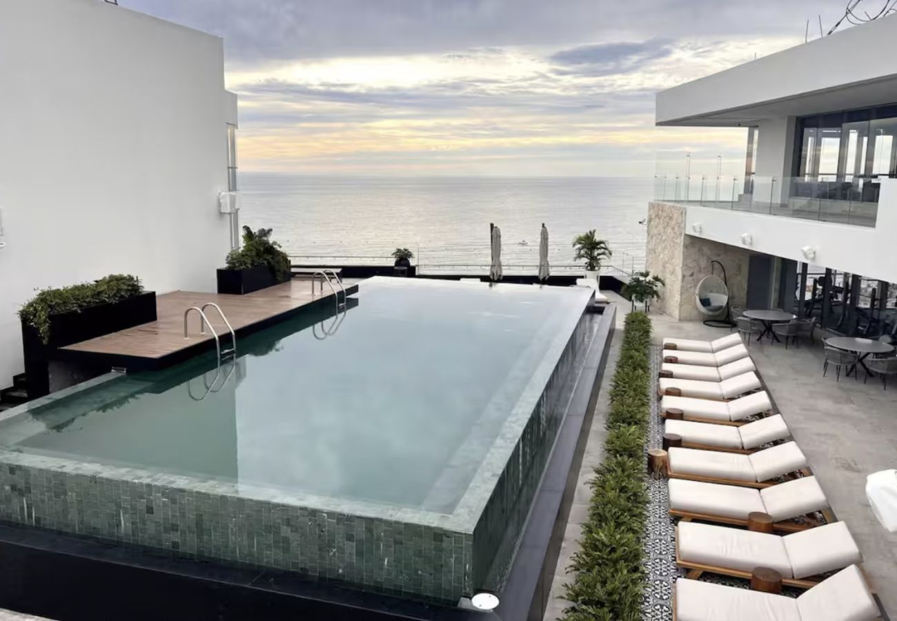 Apartment in Mazatlán - 2BR Oceanfront Condo in Golden Zone