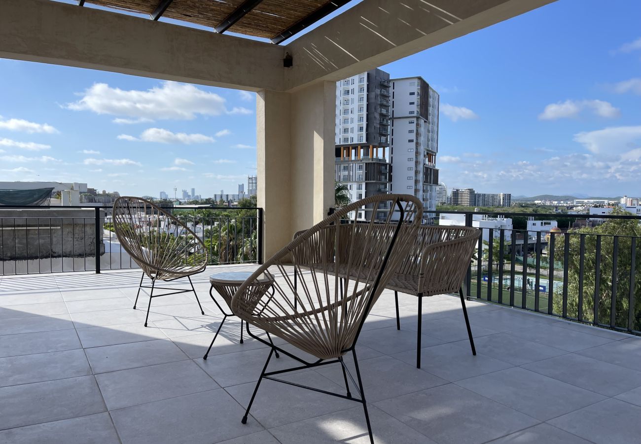 Studio in Mazatlán - Spacious Studio 550m from Beach · Rooftop Pool