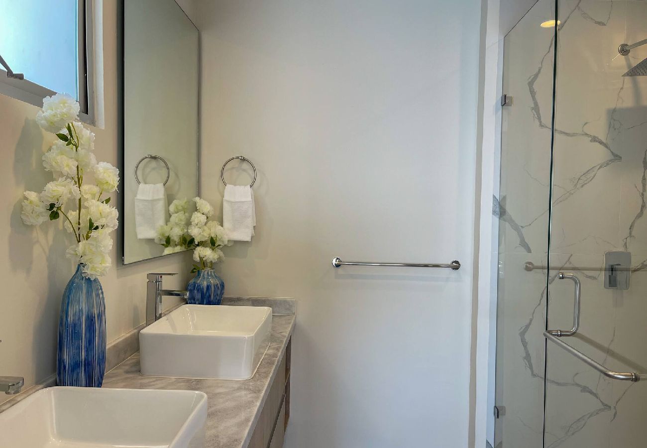 Apartment in Mazatlán - Oceanfront Luxury · 3BR Beach Apartment