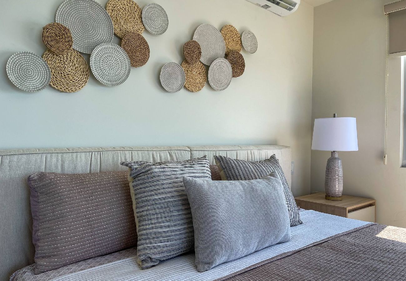 Apartment in Mazatlán - Oceanfront Luxury · 3BR Beach Apartment