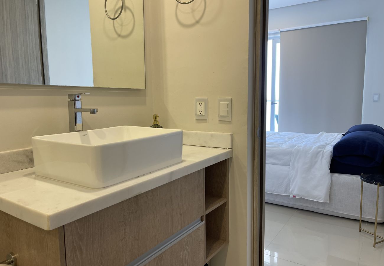 Apartment in Mazatlán - 2 BR Oceanfront cozy condo