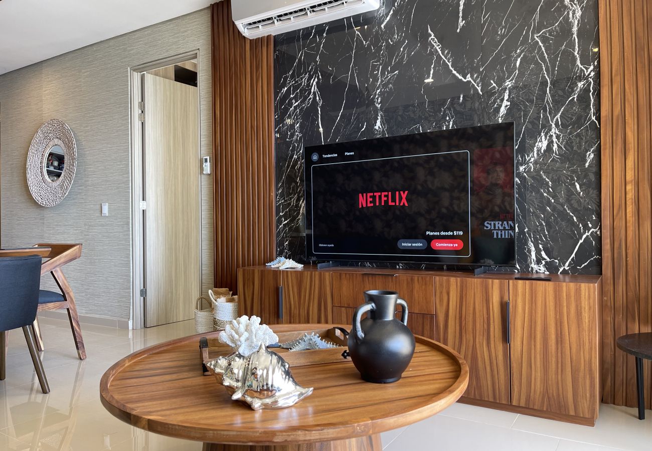 Apartment in Mazatlán - 2BR Oceanfront Stylish Condo