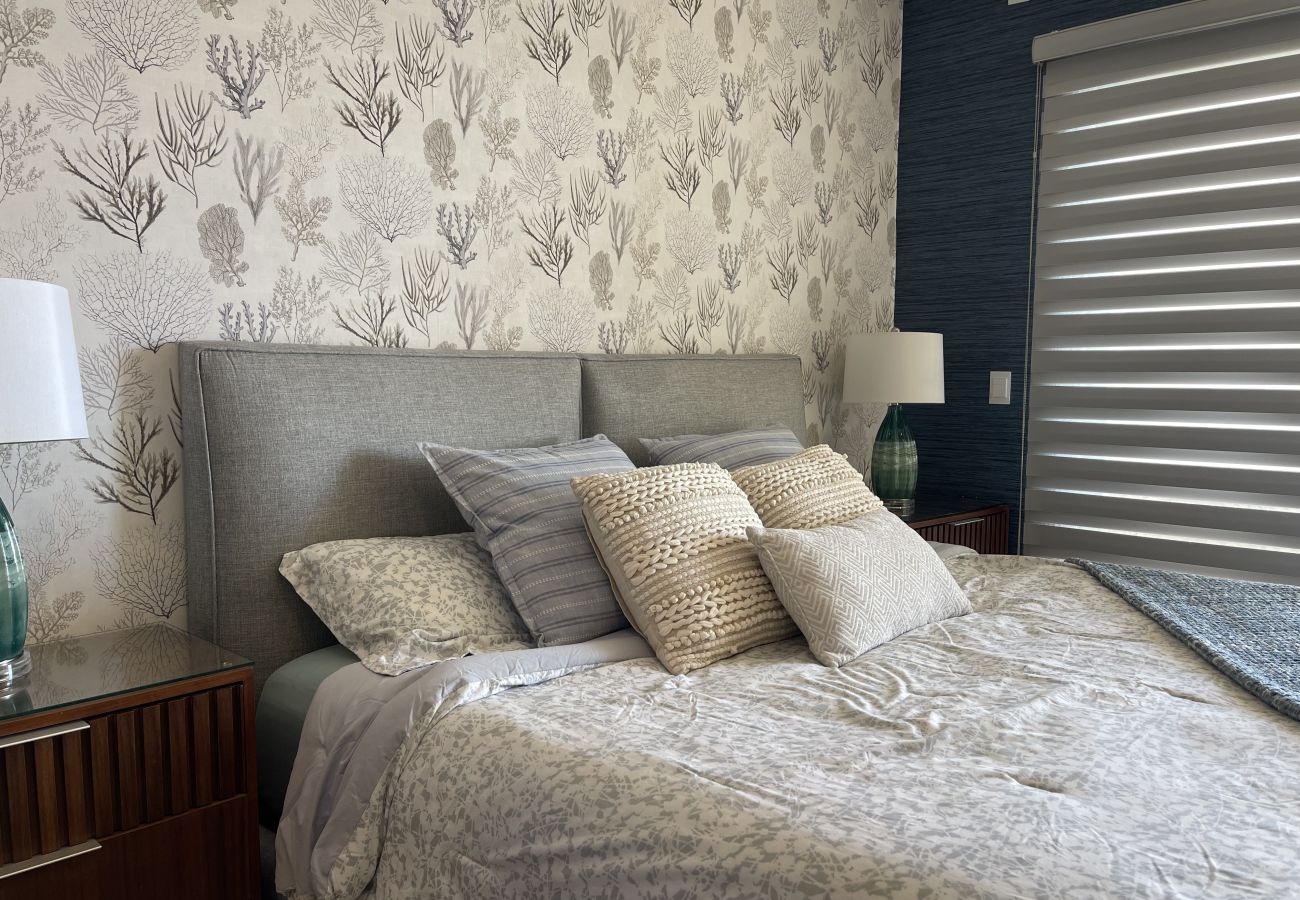 Apartment in Mazatlán - 2BR Oceanfront Stylish Condo