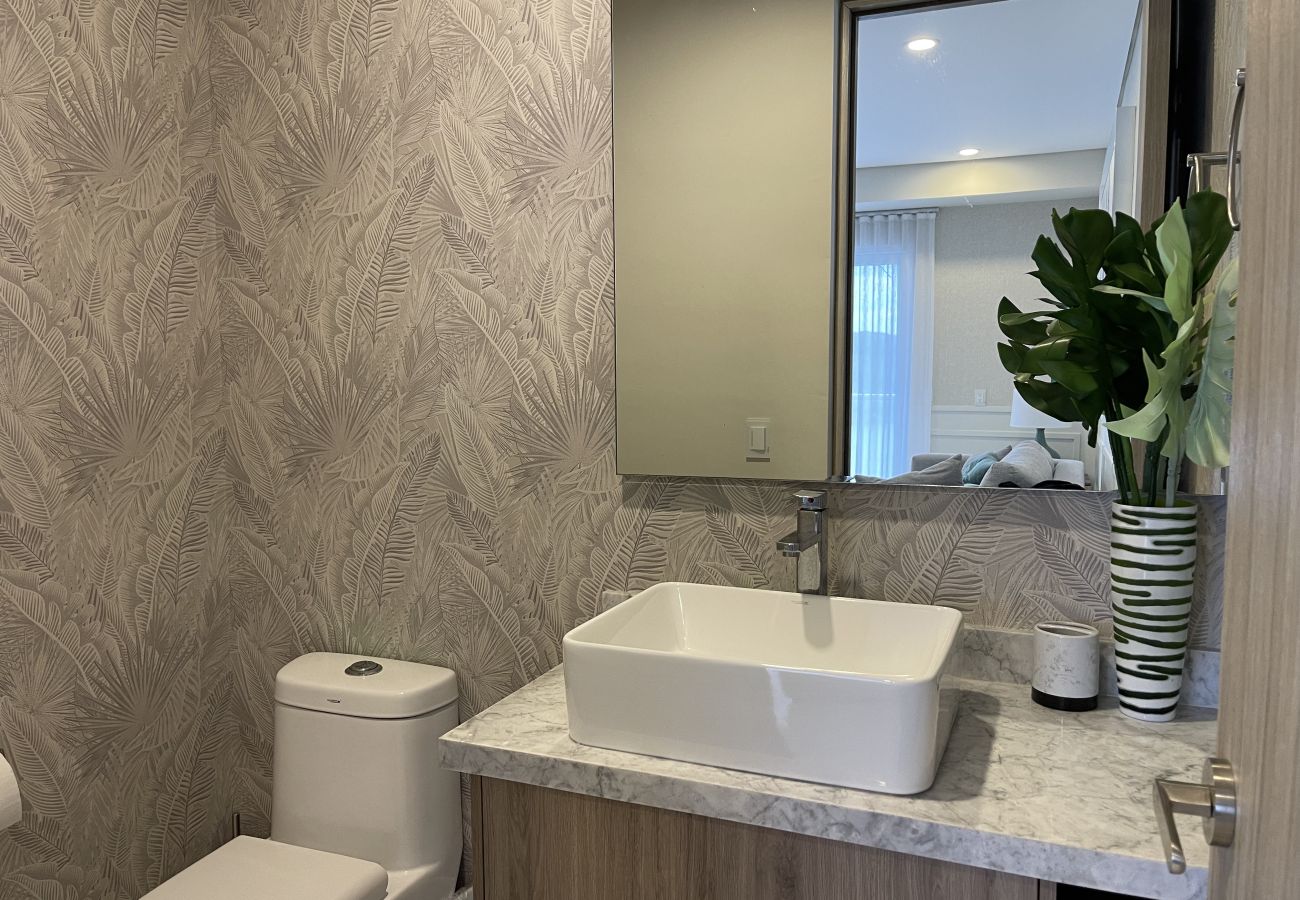 Apartment in Mazatlán - 3 BR Oceanfront Apartment