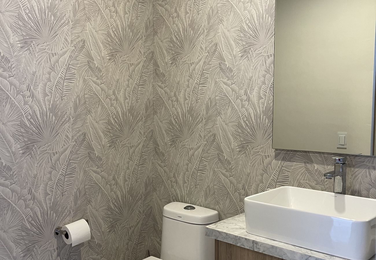 Apartment in Mazatlán - 3 BR Oceanfront Apartment